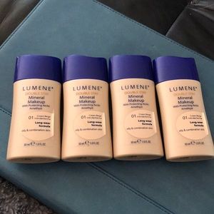 Lumene double stay mineral makeup long wear!!!